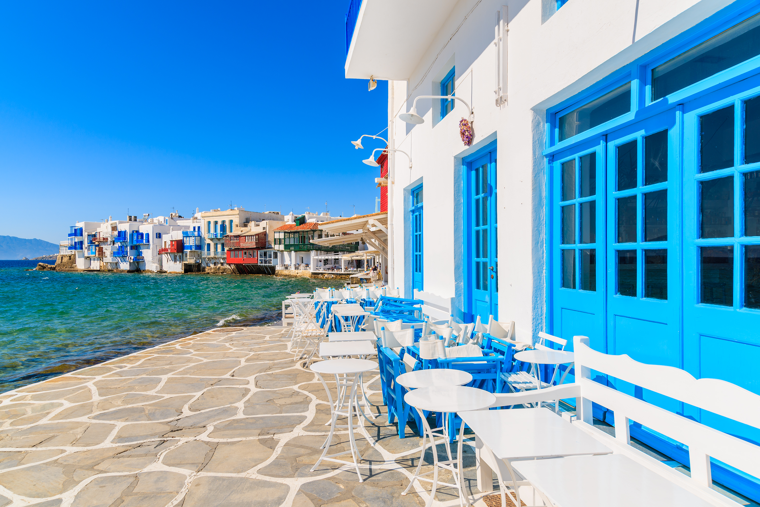 부모는 자식을 위해 저 푸른 초원 위에 그림 같은 카페를 짓고 빵을 구워야 하는가?