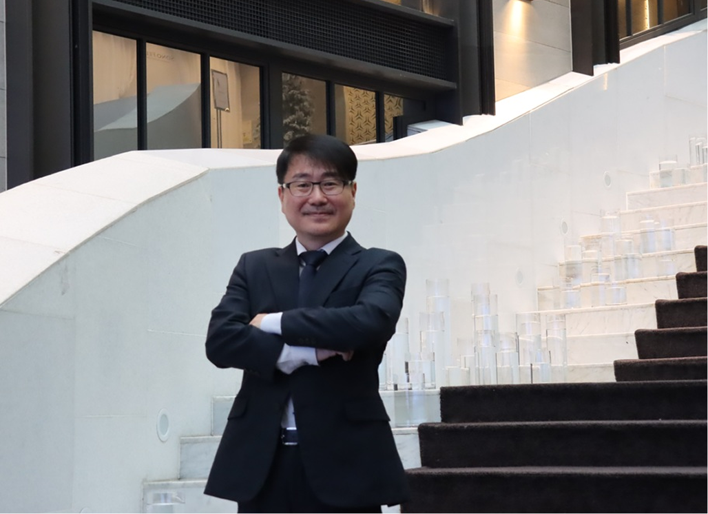 [화제의 인물] “AI 대체 불가능한 전문성으로 연대하라”… 장보원 회장의 제언